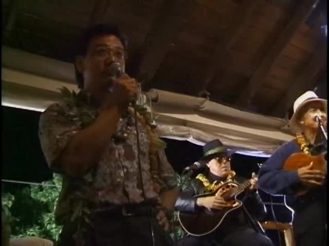 Eddie Kamae and the Sons of Hawaiʻi at BJ's Chicago Pizzeria 12/3/1999