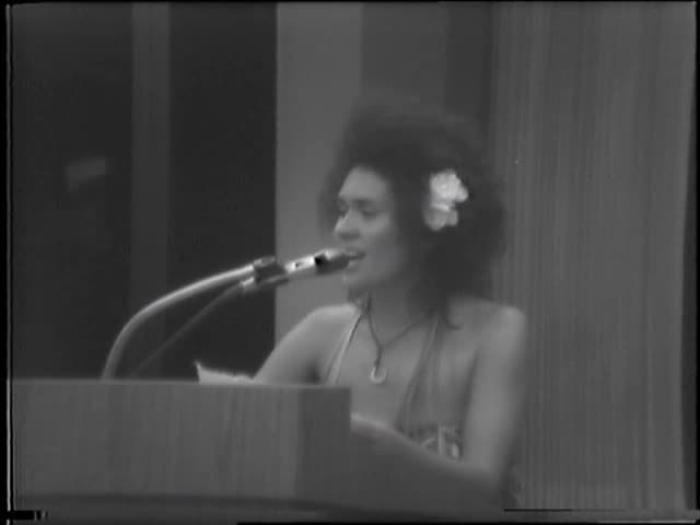 Navy EIS hearing on Kahoʻolawe in Hilo, April 20, 1978