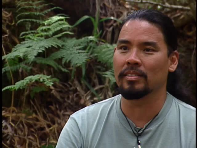 Interview with Sam Gon Kokeʻe, Kauaʻi 5/26/99 tape 2; with walk shots