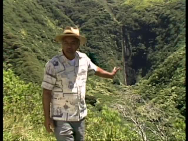 Interview with Kahu David Kawika Kaʻalakea 5/26/90 tape 1