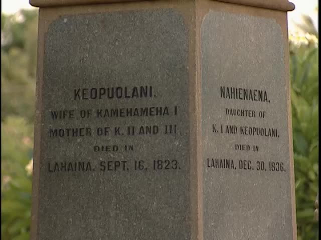 Akoni Akana takes visitors to Mokuʻula and Waiola Cemetery; Keeaumoku Kapu and his pa lua 11/6/2003